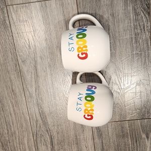 EUC Prima Design Stay Groovy Set of 2 Coffee/Tea Mugs